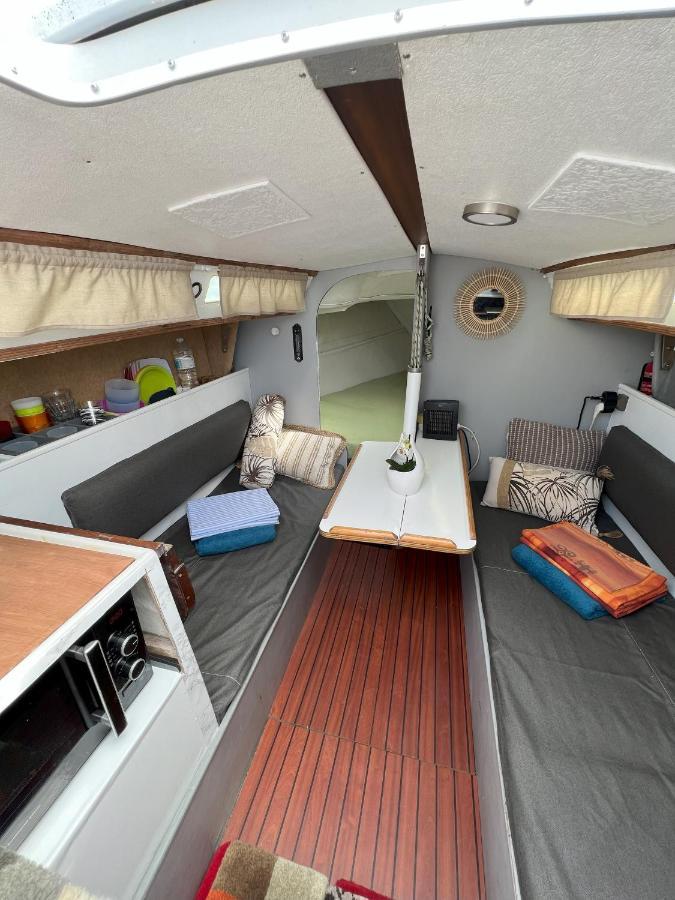 Location Un Petit Voilier Bateau-hôtel